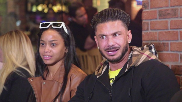 Click to watch 'The Staten Island Notebook...' (popup) Jersey Shore Family Vacation